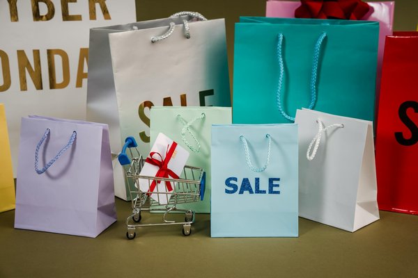 Quelles astuces pour profiter des ventes privées et des soldes ?